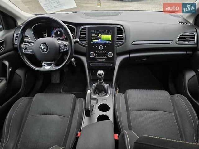 Синій Рено Меган, об'ємом двигуна 1.5 л та пробігом 224 тис. км за 11399 $, фото 34 на Automoto.ua