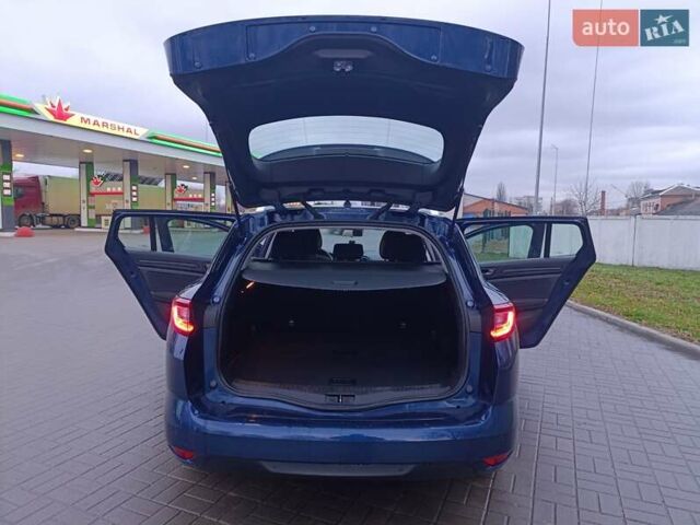 Синій Рено Меган, об'ємом двигуна 1.46 л та пробігом 247 тис. км за 10000 $, фото 40 на Automoto.ua