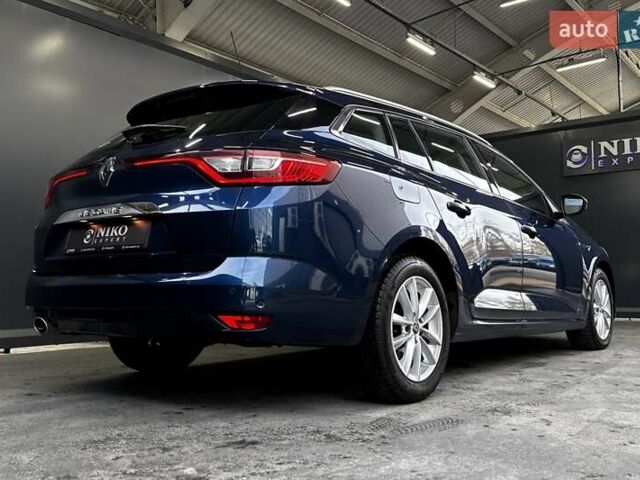 Синій Рено Меган, об'ємом двигуна 1.6 л та пробігом 147 тис. км за 14500 $, фото 17 на Automoto.ua