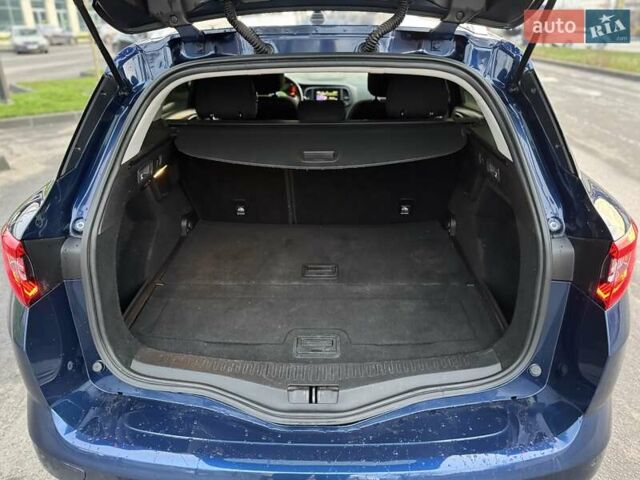 Синий Рено Меган, объемом двигателя 1.5 л и пробегом 198 тыс. км за 10900 $, фото 51 на Automoto.ua