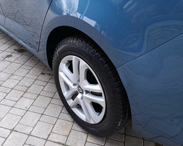 Синій Рено Меган, об'ємом двигуна 1.46 л та пробігом 250 тис. км за 11999 $, фото 12 на Automoto.ua