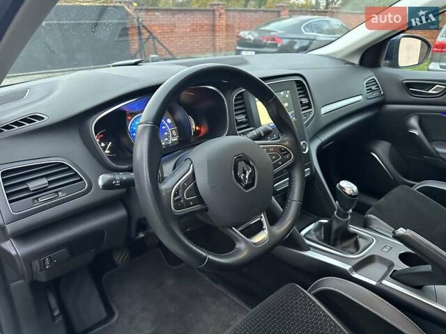 Синій Рено Меган, об'ємом двигуна 1.5 л та пробігом 178 тис. км за 13650 $, фото 36 на Automoto.ua