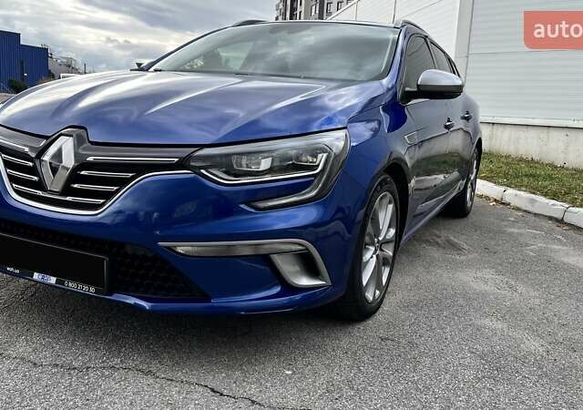 Синий Рено Меган, объемом двигателя 1.5 л и пробегом 252 тыс. км за 14200 $, фото 3 на Automoto.ua