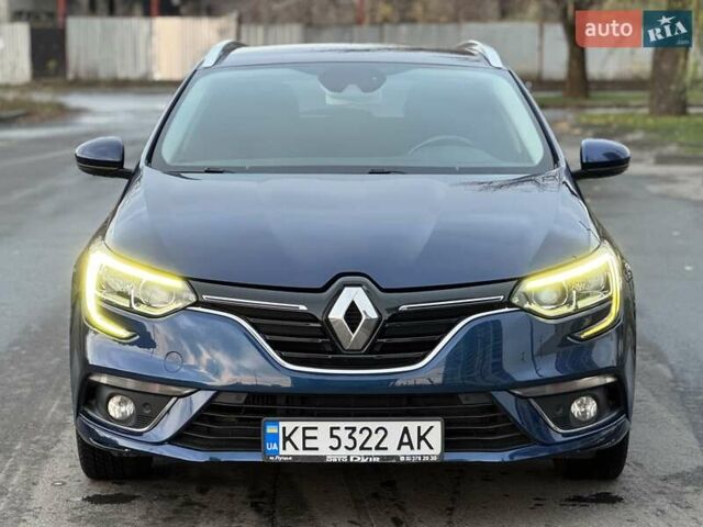 Синий Рено Меган, объемом двигателя 1.5 л и пробегом 198 тыс. км за 10900 $, фото 4 на Automoto.ua
