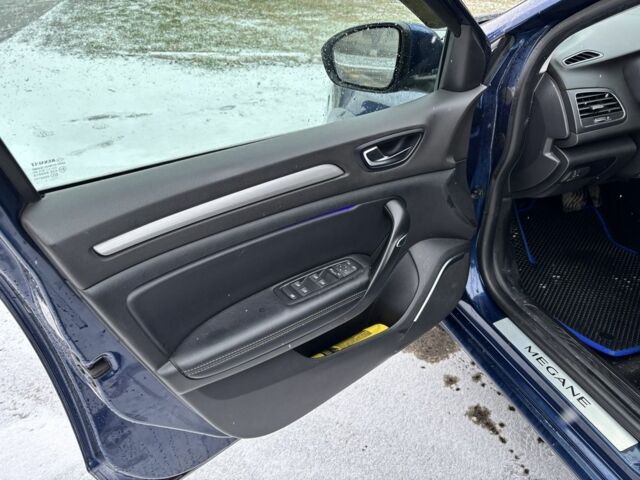 Синій Рено Меган, об'ємом двигуна 1.5 л та пробігом 239 тис. км за 12300 $, фото 7 на Automoto.ua