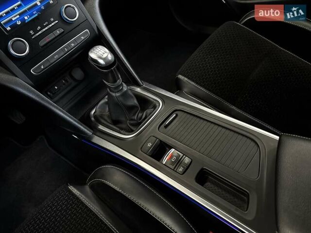 Синій Рено Меган, об'ємом двигуна 1.6 л та пробігом 147 тис. км за 14500 $, фото 33 на Automoto.ua