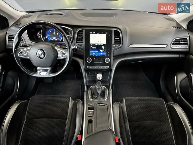 Синій Рено Меган, об'ємом двигуна 1.6 л та пробігом 147 тис. км за 14500 $, фото 29 на Automoto.ua