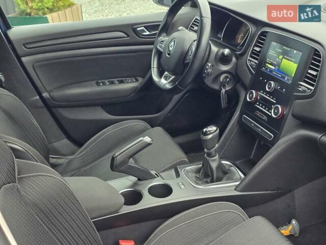 Синій Рено Меган, об'ємом двигуна 1.5 л та пробігом 224 тис. км за 11399 $, фото 37 на Automoto.ua
