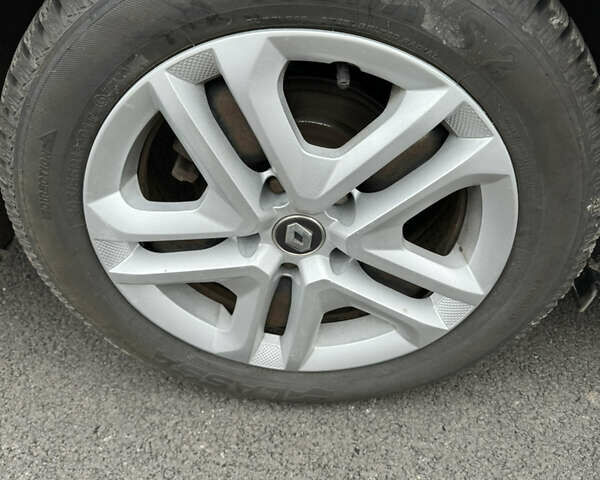 Синій Рено Меган, об'ємом двигуна 1.46 л та пробігом 205 тис. км за 11850 $, фото 27 на Automoto.ua