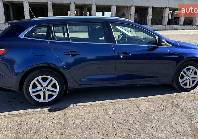 Синий Рено Меган, объемом двигателя 1.46 л и пробегом 223 тыс. км за 12200 $, фото 2 на Automoto.ua