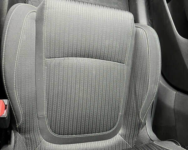 Синій Рено Меган, об'ємом двигуна 1.46 л та пробігом 205 тис. км за 11850 $, фото 8 на Automoto.ua