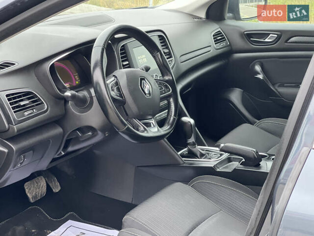 Синий Рено Меган, объемом двигателя 1.46 л и пробегом 230 тыс. км за 11100 $, фото 36 на Automoto.ua