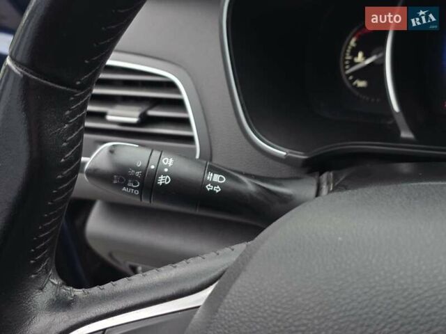 Синій Рено Меган, об'ємом двигуна 1.5 л та пробігом 224 тис. км за 11399 $, фото 41 на Automoto.ua