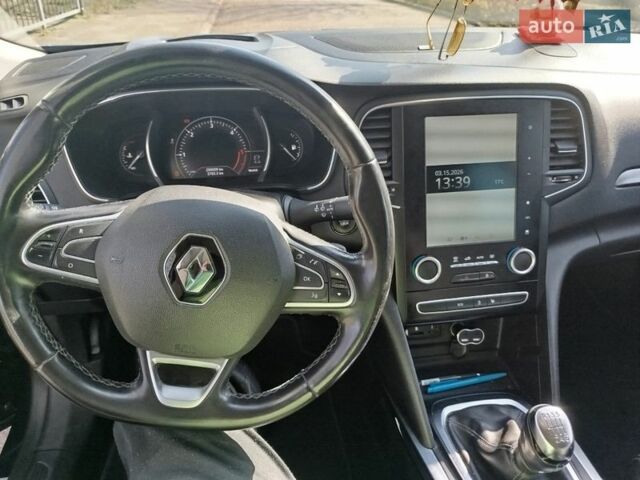 Синій Рено Меган, об'ємом двигуна 1.46 л та пробігом 299 тис. км за 16000 $, фото 4 на Automoto.ua