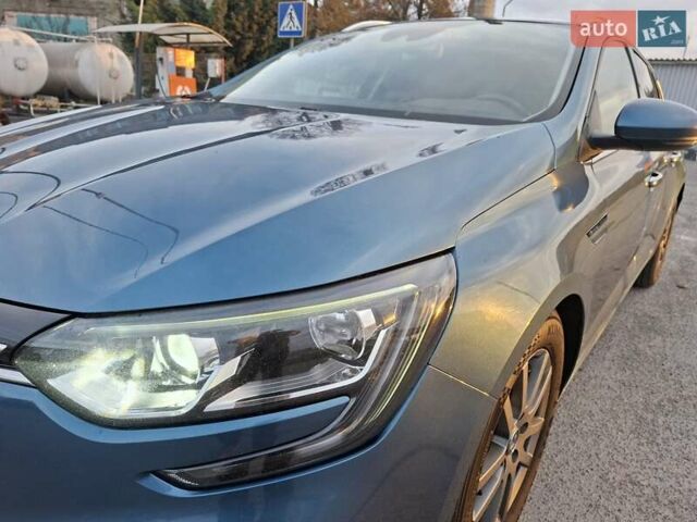 Синий Рено Меган, объемом двигателя 1.46 л и пробегом 232 тыс. км за 11490 $, фото 4 на Automoto.ua