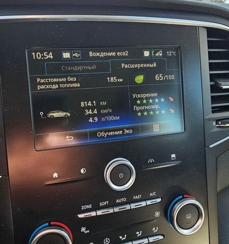 Синий Рено Меган, объемом двигателя 1.46 л и пробегом 240 тыс. км за 12500 $, фото 25 на Automoto.ua