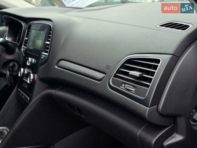 Синій Рено Меган, об'ємом двигуна 1.5 л та пробігом 224 тис. км за 11399 $, фото 40 на Automoto.ua