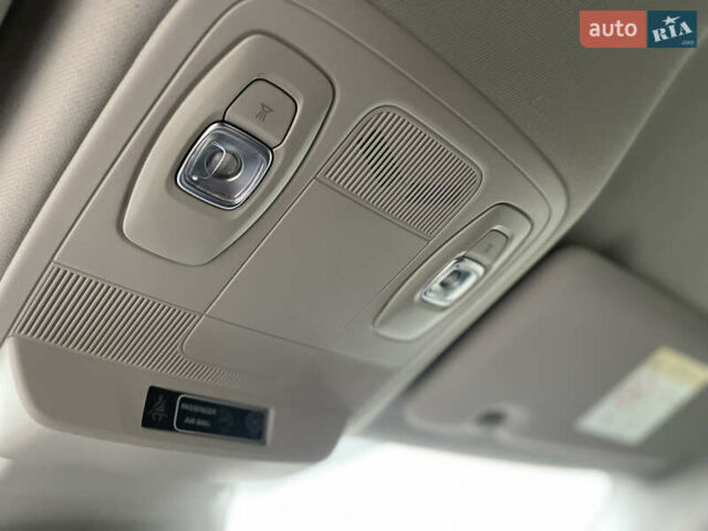 Синий Рено Меган, объемом двигателя 1.46 л и пробегом 230 тыс. км за 11100 $, фото 35 на Automoto.ua