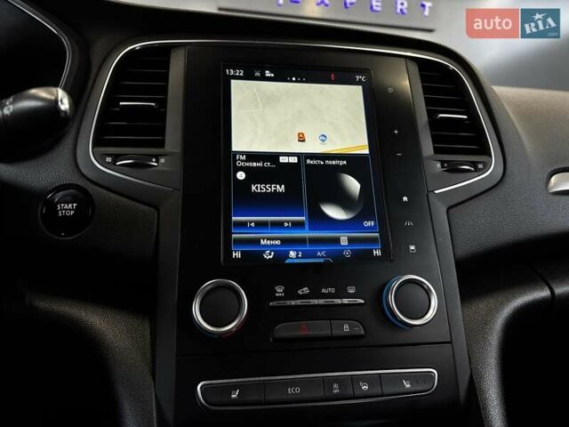 Синій Рено Меган, об'ємом двигуна 1.6 л та пробігом 147 тис. км за 14500 $, фото 32 на Automoto.ua