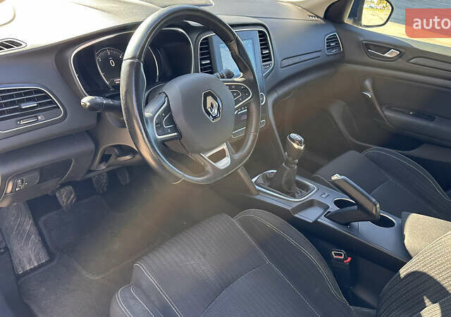 Синий Рено Меган, объемом двигателя 1.46 л и пробегом 223 тыс. км за 12200 $, фото 7 на Automoto.ua