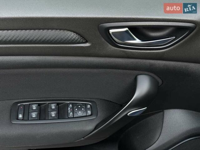 Синий Рено Меган, объемом двигателя 1.5 л и пробегом 198 тыс. км за 10900 $, фото 47 на Automoto.ua