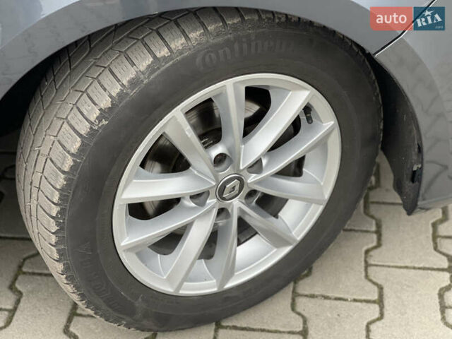 Синій Рено Меган, об'ємом двигуна 1.46 л та пробігом 230 тис. км за 11500 $, фото 16 на Automoto.ua