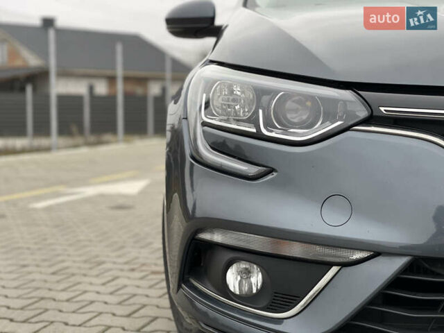Синій Рено Меган, об'ємом двигуна 1.46 л та пробігом 230 тис. км за 11500 $, фото 15 на Automoto.ua