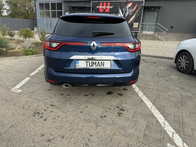 Синий Рено Меган, объемом двигателя 1.5 л и пробегом 252 тыс. км за 13100 $, фото 4 на Automoto.ua