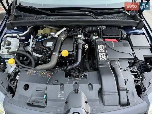 Синий Рено Меган, объемом двигателя 1.5 л и пробегом 198 тыс. км за 10900 $, фото 52 на Automoto.ua