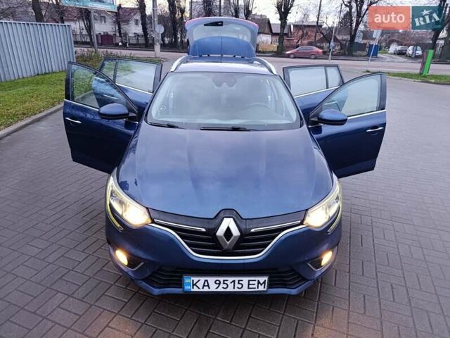 Синій Рено Меган, об'ємом двигуна 1.46 л та пробігом 247 тис. км за 10000 $, фото 43 на Automoto.ua