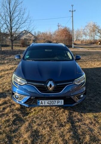 Синий Рено Меган, объемом двигателя 1.5 л и пробегом 261 тыс. км за 11900 $, фото 4 на Automoto.ua