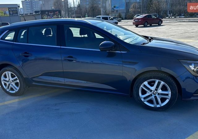 Синий Рено Меган, объемом двигателя 1.46 л и пробегом 225 тыс. км за 10800 $, фото 1 на Automoto.ua