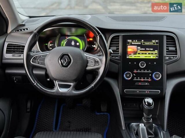 Синий Рено Меган, объемом двигателя 1.5 л и пробегом 198 тыс. км за 10900 $, фото 15 на Automoto.ua