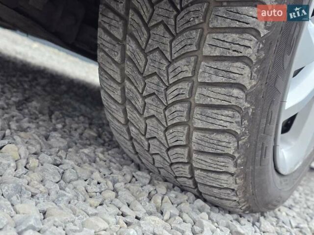 Синій Рено Меган, об'ємом двигуна 1.5 л та пробігом 224 тис. км за 11399 $, фото 53 на Automoto.ua