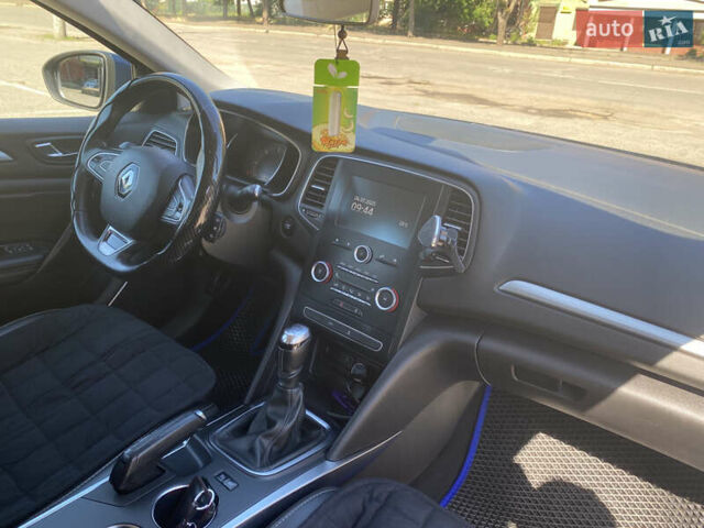 Синий Рено Меган, объемом двигателя 1.46 л и пробегом 213 тыс. км за 12200 $, фото 15 на Automoto.ua