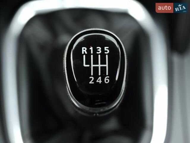 Синий Рено Меган, объемом двигателя 1.5 л и пробегом 198 тыс. км за 10900 $, фото 44 на Automoto.ua