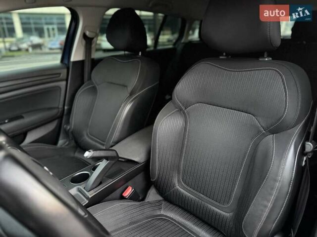 Синий Рено Меган, объемом двигателя 1.5 л и пробегом 198 тыс. км за 10900 $, фото 45 на Automoto.ua