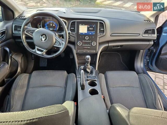 Синий Рено Меган, объемом двигателя 1.46 л и пробегом 232 тыс. км за 11300 $, фото 10 на Automoto.ua