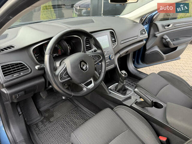 Синий Рено Меган, объемом двигателя 1.5 л и пробегом 134 тыс. км за 11500 $, фото 7 на Automoto.ua