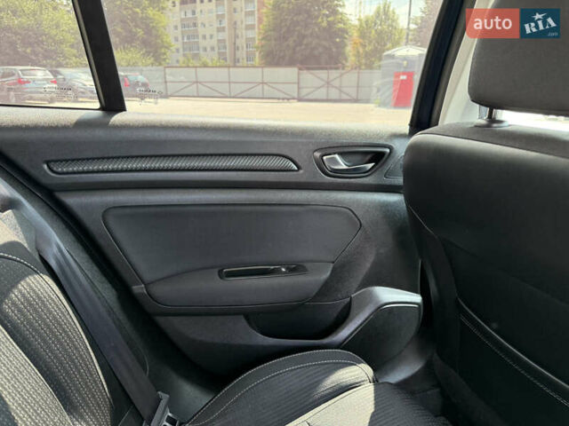 Синий Рено Меган, объемом двигателя 1.5 л и пробегом 209 тыс. км за 13500 $, фото 17 на Automoto.ua