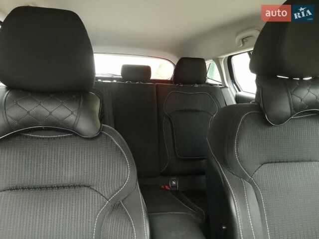 Синий Рено Меган, объемом двигателя 1.46 л и пробегом 165 тыс. км за 12000 $, фото 6 на Automoto.ua