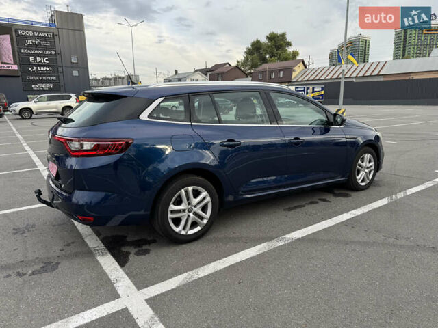 Синий Рено Меган, объемом двигателя 1.5 л и пробегом 195 тыс. км за 12800 $, фото 5 на Automoto.ua