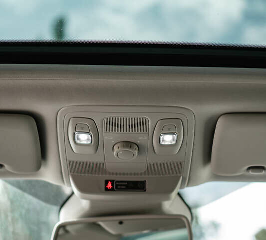 Синій Рено Меган, об'ємом двигуна 1.2 л та пробігом 124 тис. км за 11300 $, фото 27 на Automoto.ua