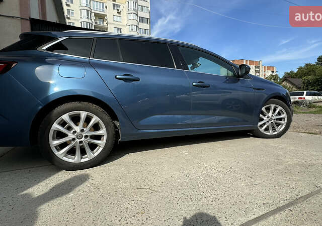 Синий Рено Меган, объемом двигателя 1.46 л и пробегом 178 тыс. км за 11900 $, фото 4 на Automoto.ua