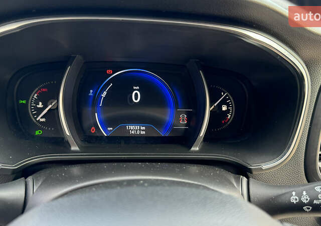 Синий Рено Меган, объемом двигателя 1.46 л и пробегом 178 тыс. км за 11900 $, фото 12 на Automoto.ua