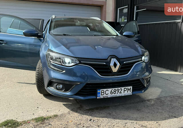 Синий Рено Меган, объемом двигателя 1.46 л и пробегом 178 тыс. км за 11900 $, фото 13 на Automoto.ua