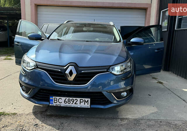 Синий Рено Меган, объемом двигателя 1.46 л и пробегом 178 тыс. км за 11900 $, фото 10 на Automoto.ua