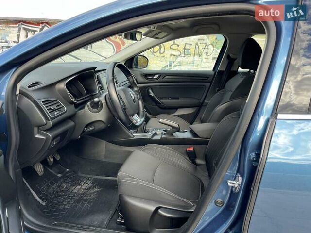 Синій Рено Меган, об'ємом двигуна 1.5 л та пробігом 160 тис. км за 13999 $, фото 16 на Automoto.ua