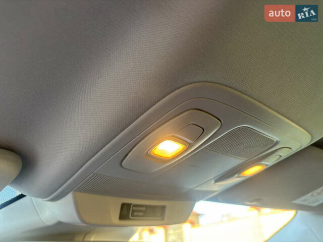 Синій Рено Меган, об'ємом двигуна 1.5 л та пробігом 249 тис. км за 12800 $, фото 23 на Automoto.ua