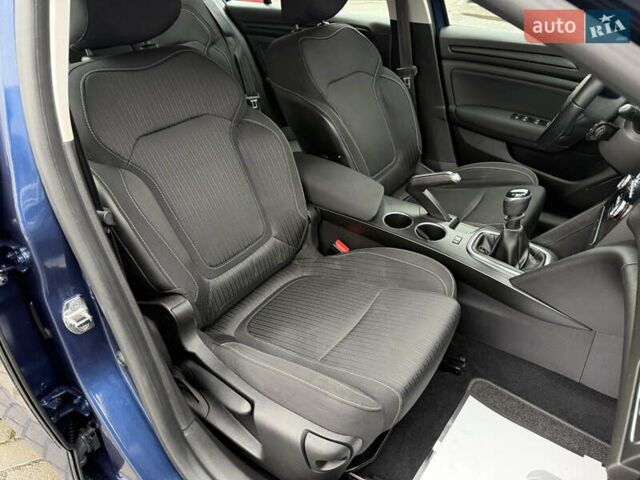 Синий Рено Меган, объемом двигателя 1.5 л и пробегом 226 тыс. км за 13200 $, фото 26 на Automoto.ua